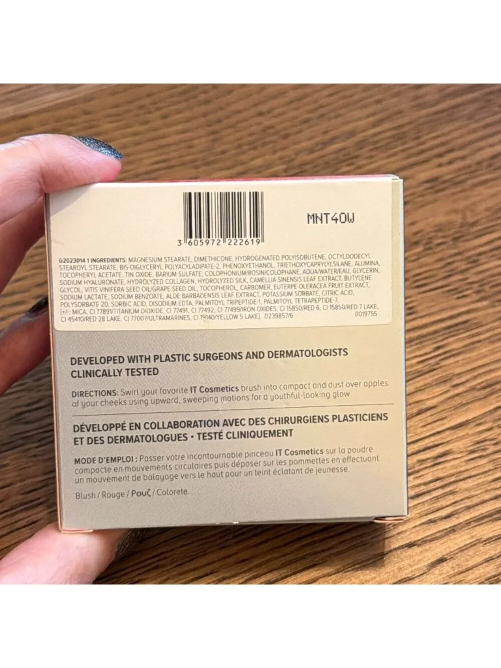 It Cosmetics Ombre Radiance Blush Powder Blush Naturally Pretty 0.38 oz New Box